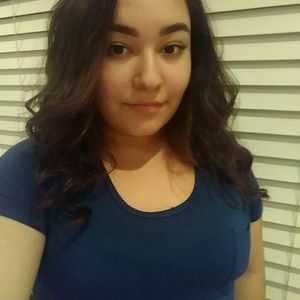 Meet your Posher, Lorena